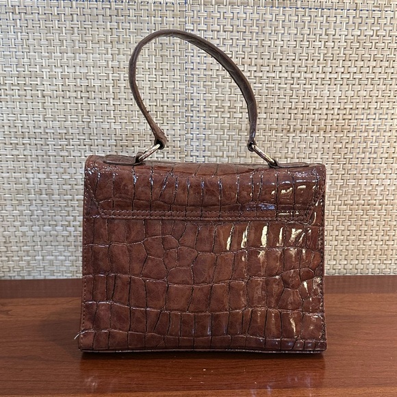 🌟HP🌟VTG 1990s Faux Brown Croco Vinyl Satchel Style Handbag by Liz Claiborne - Picture 12 of 14